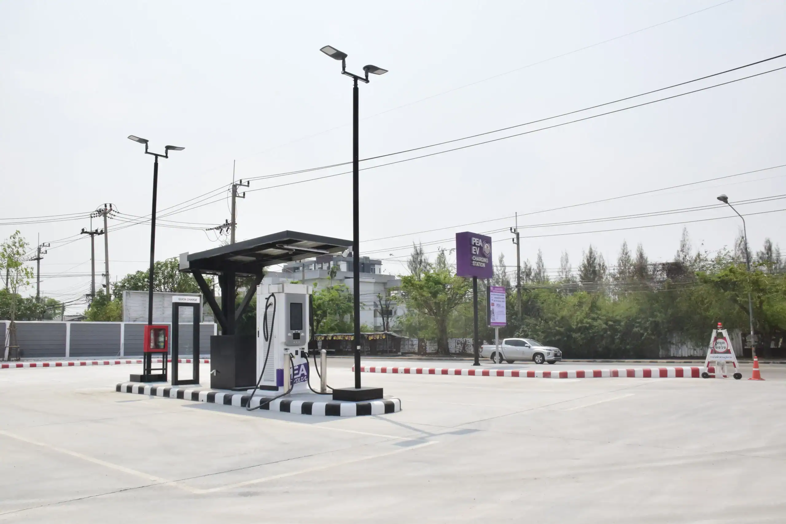งานก่อสร้าง, สถานีอัดประจุยานยนต์ไฟฟ้า, ขอนแก่น, 002, วัสดุก่อสร้าง, เหล็ก